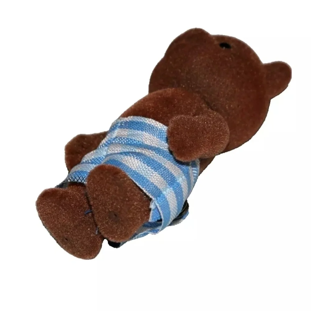 Sylvanian Families brown bear figure w/ blue shorts - calico critters